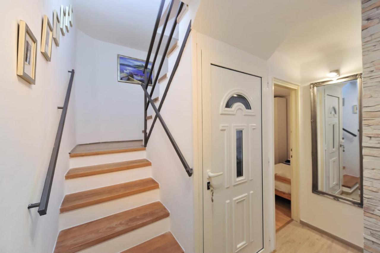 Apartment Beshtie Zadar Bagian luar foto