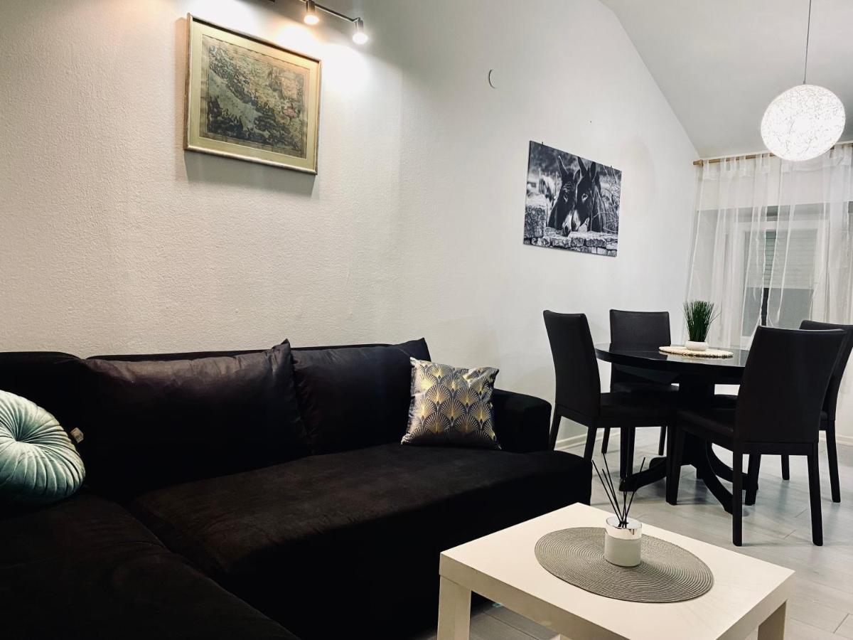 Apartment Beshtie Zadar Bagian luar foto