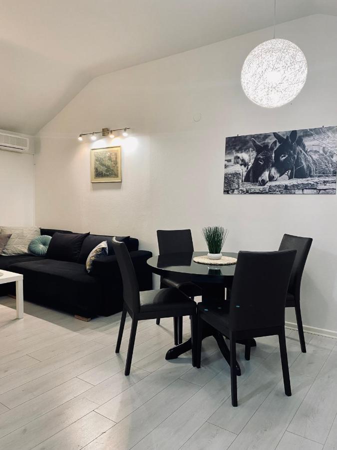 Apartment Beshtie Zadar Bagian luar foto