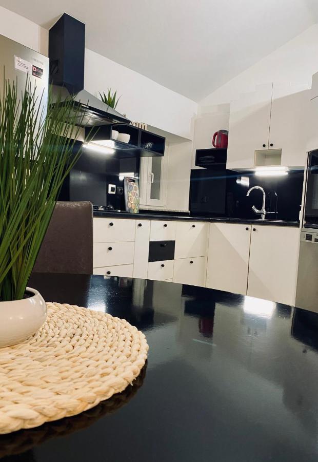 Apartment Beshtie Zadar Bagian luar foto
